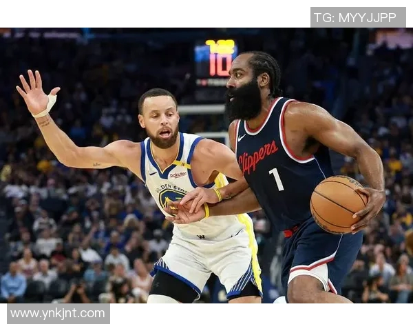 2019年1月19日勇士与快船的激烈对决回顾与精彩瞬间分析 2019年1月19日勇士与快船的激烈对决回顾与精彩瞬间分析